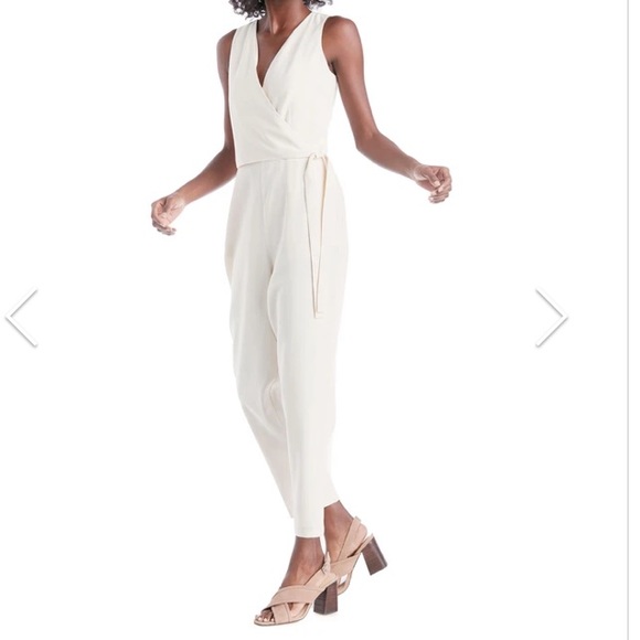 State Romantic Apricot Jumpsuit - Picture 10 of 13